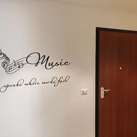 La Casa Di Gi&Vi Apartment Sanremo Luaran gambar