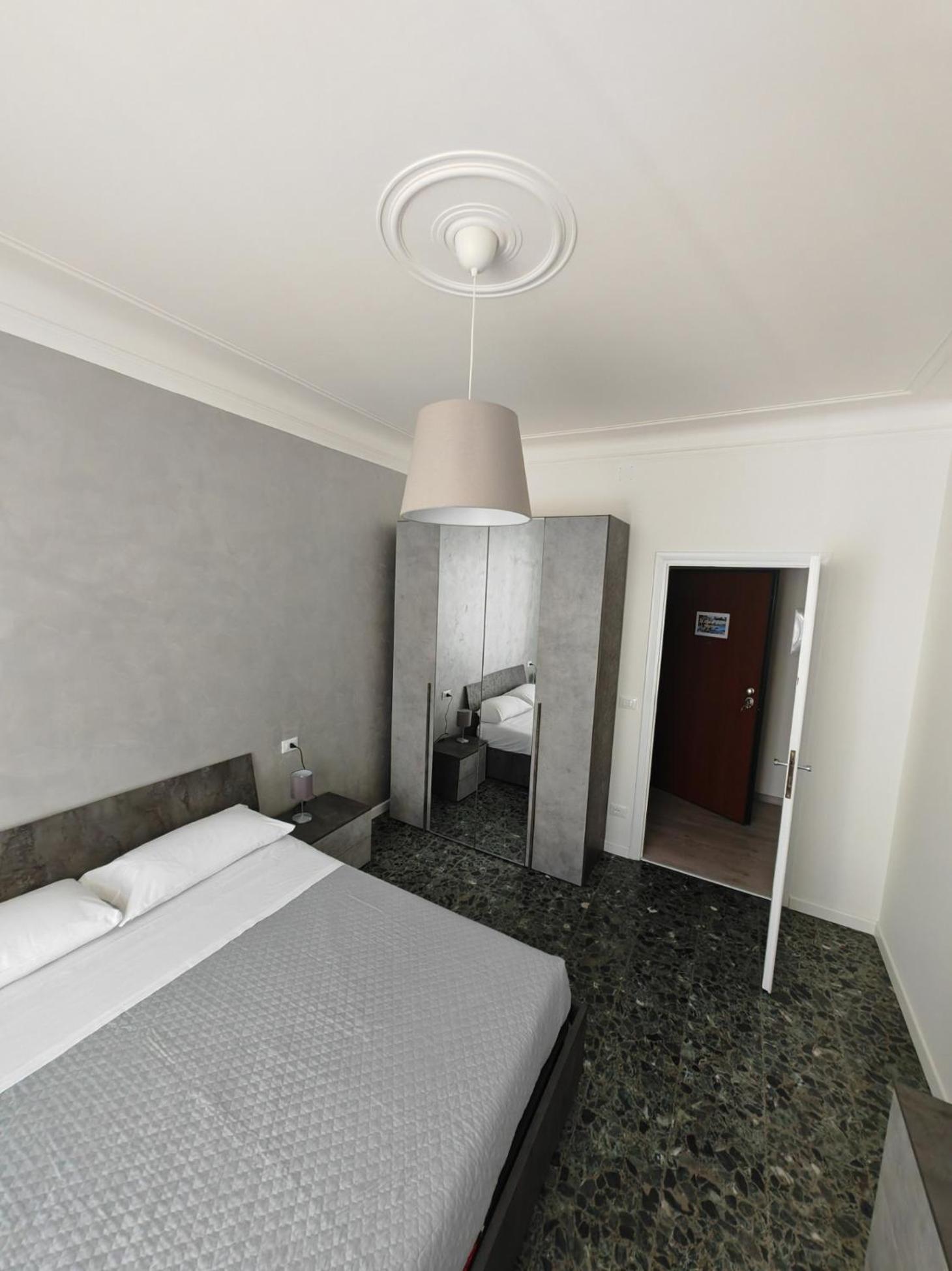 La Casa Di Gi&Vi Apartment Sanremo Luaran gambar